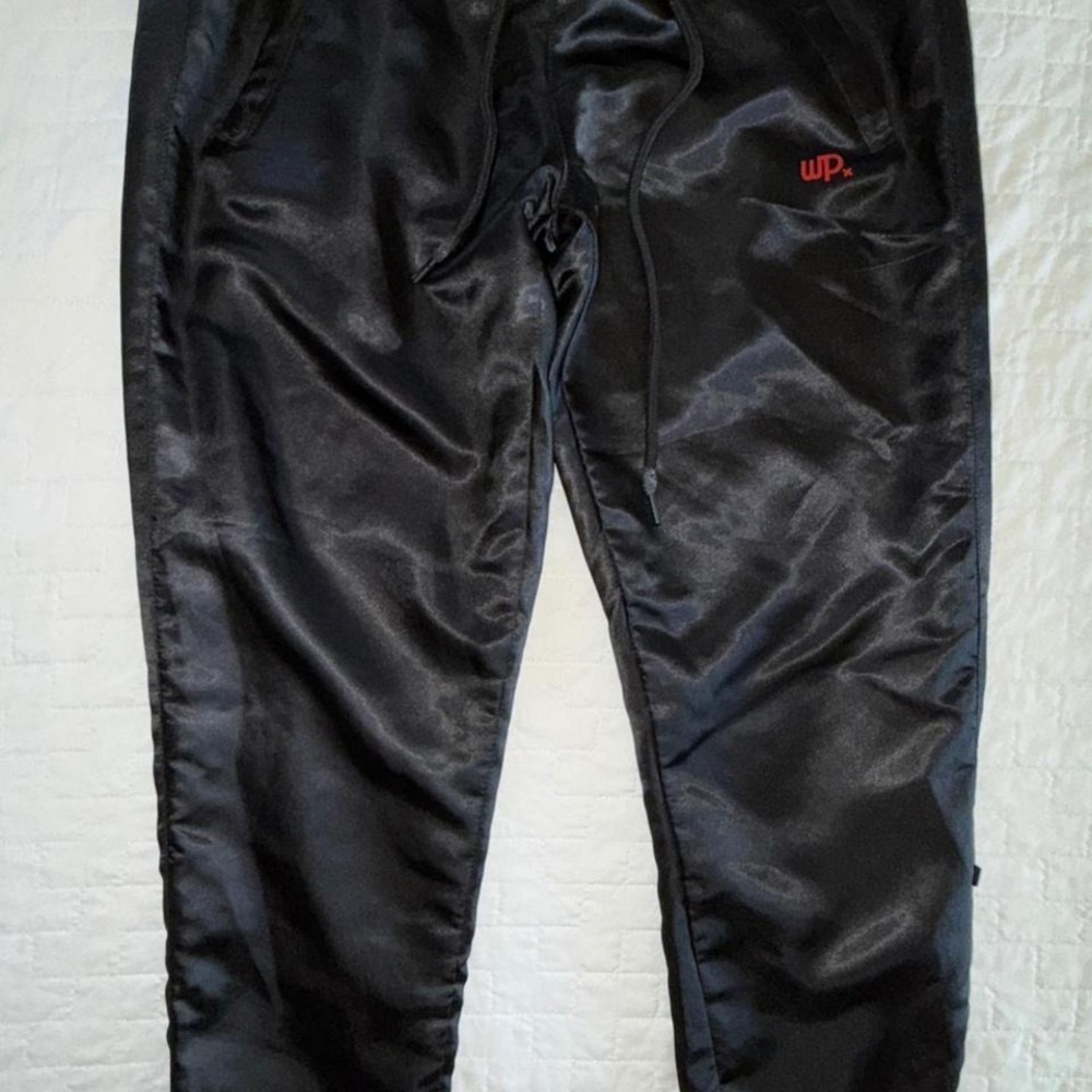 WP 'WOLFPAC" Joggers Pants‎ womans